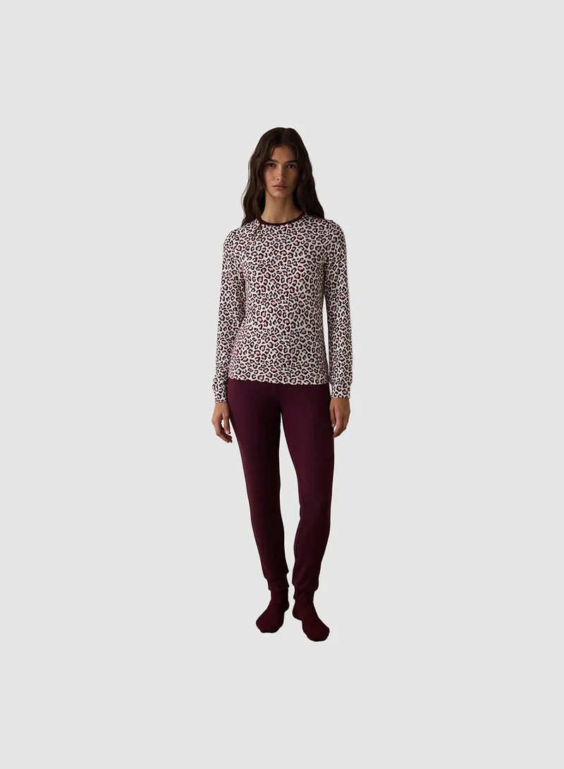 بنتي Leopard Patterned Crew Neck Long Sleeve Pajama Top